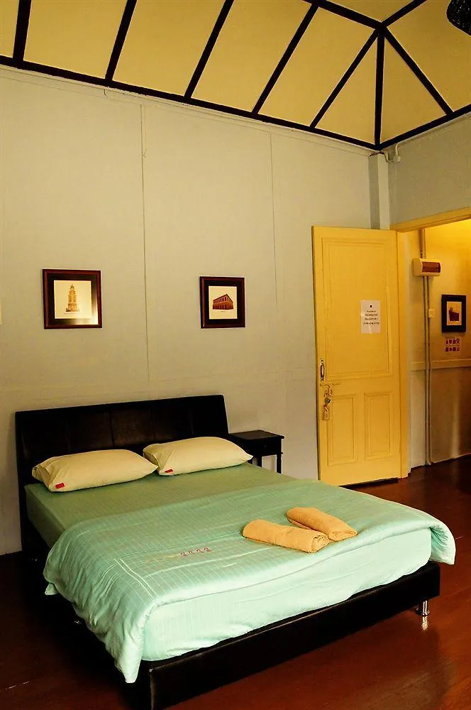 Palanquinn Heritage Suites George Town Locanda